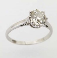 Lot 256 - Old mine cut single stone diamond ring approx.