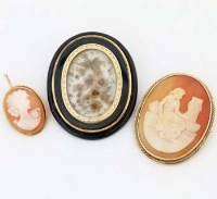 Lot 264 - Two gold mounted cameo brooches and a memoriam