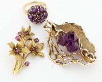 Lot 281 - 9 carat gold and amethyst brooch, 9 carat gold spray brooch, 9 carat amethyst ring