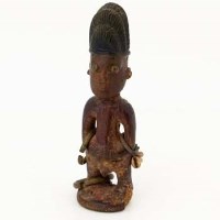 Lot 107 - Yagba ibeji male figure, indigo head dress, brass