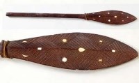 Lot 157 - Polynesian ceremonial oar incised with triangular