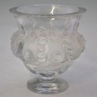 Lot 87 - Lalique Dampieres vase.