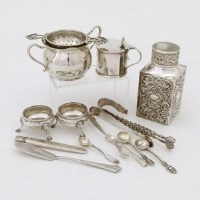 Lot 223 - Mixed group of silver items