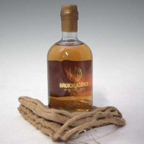 Lot 30 - 1970 Bruichladdich single malt Scotch Whiskey, number 195 of 250, bottled 29th May 2001 signed label.