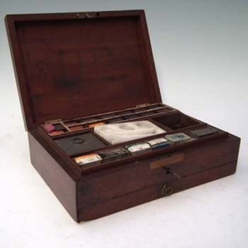 Lot 33 - Mahogany cased artists set previous belonging to
