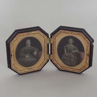 Lot 15 - Ambrotype double picture.