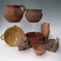 Lot 124 - Group of earthenware post and fragments, 17th &