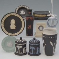 Lot 261 - Collection of Wedgwood jasper