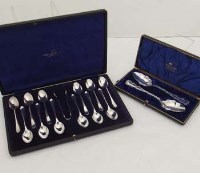 Lot 387 - Cased set of twelve silver coffee spoons and a