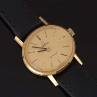 Lot 538 - Lady's 18ct gold cased Omega De Ville wristwatch