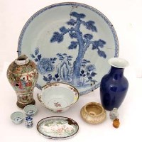 Lot 164 - Oriental b/w charger and other items.