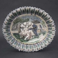Lot 267 - Palissy type footed dish probably French