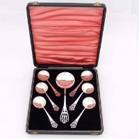 Lot 367 - Cased set of six silver ice cream spoons and server.