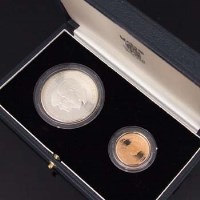 Lot 406 - 1981 proof gold sovereign and silver crown.