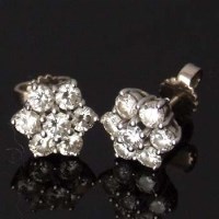 Lot 495 - Pair of 18ct gold and diamond cluster ear studs