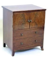 Lot 877 - Regency mahogany commode