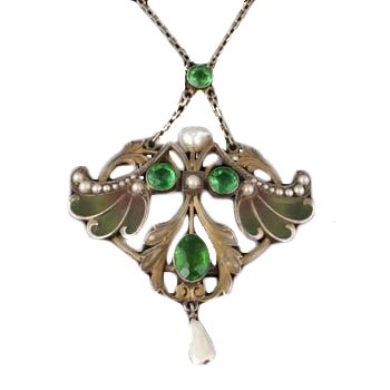 Lot 364 - A German Jugendstil silver gilt necklace, circa 1900