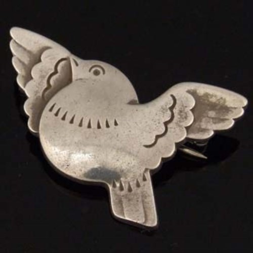 Lot 382 - Georg Jensen sterling silver brooch, No. 320, of