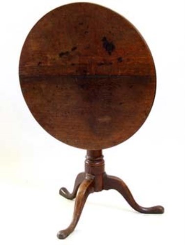 Lot 763 - Oak tip top table