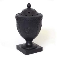 Lot 110 - Wedgwood and Bentley black basalt pot pourri urn circa 1780