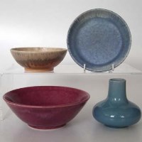 Lot 160 - Four pieces of Ruskin   to include a vase and two