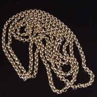 Lot 299 - 9ct gold muff chain.