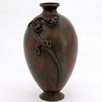 Lot 73 - Bronze vase applied with a dragon.