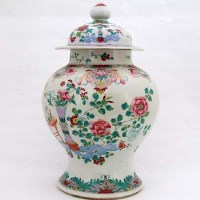 Lot 91 - 19th century Chinese vase and cover.