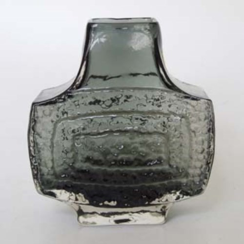 Lot 535 - Whitefriars TV vase
