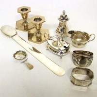 Lot 221 - Silver paginater and several small silver items.