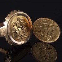 Lot 210 - Sovereign ring and a 1893 gold sovereign (2).