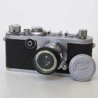 Lot 409 - Leica IF red dial camera