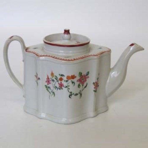 Lot 546 - Newhall teapot.