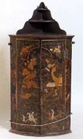 Lot 716 - Chinoiserie corner cupboard