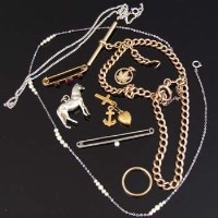 Lot 206 - Unmarked bracelet chain; T bar;  14ct bar brooch