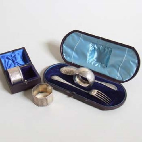 Lot 247 Cased silver christening set; cased pair