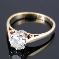 Lot 320 - Single stone diamond ring, approximately 1.02ct