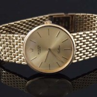 Lot 379 - 18ct gold Rolex Cellini wristwatch