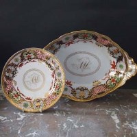 Lot 678 - Barr Flight and Barr Worcester plate and dish