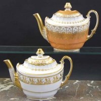 Lot 697 - Two Flight and Barr Worcester teapots circa 1810