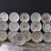 Lot 894 - Seventeen Newhall and type saucers circa 1800