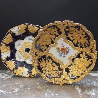 Lot 984 - Two Meissen dishes.