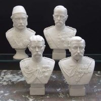 Lot 1040 - Four Parian busts of generals.