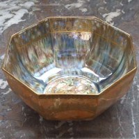 Lot 1076 - Wedgwood Lustre bowl.