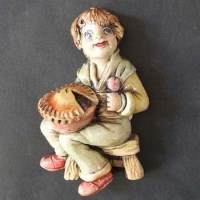 Lot 1102 - Pendelfin Little Jack Horner plaque