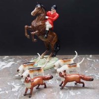Lot 1106 - Beswick Huntset   consisting of huntsman on