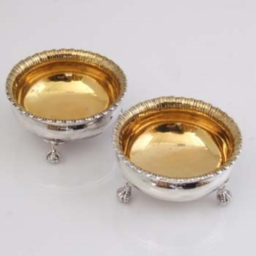 Lot 220 - Pair of silver open salts