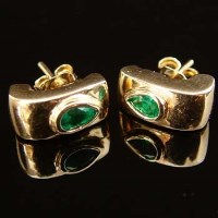 Lot 325 - Pair of 18ct gold and emerald ear studs