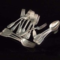 Lot 147 - Quantity of silver forks and spoons