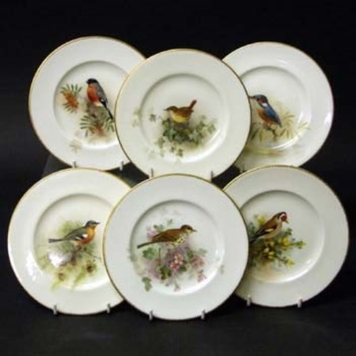 Lot 403 - Six Royal Worcester Handpainted Plates